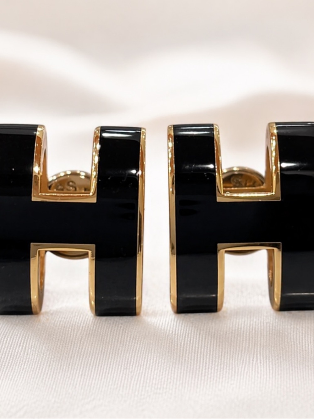 Hermes Black And Gold Pop H Piercing Earrings - Picture 2 of 5